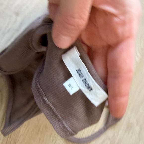 Joah brown low back crop cami top - Picture 5 of 5